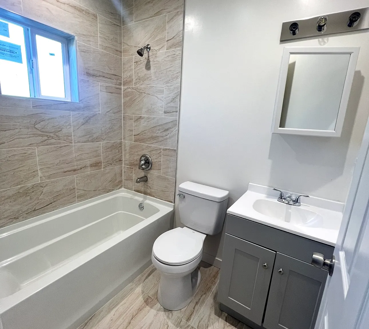 1 bed, 400 sqft, $2,150 — Photo 1