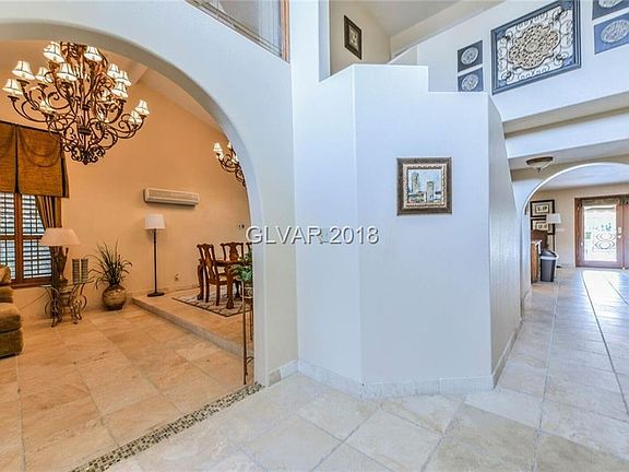 3rd image of 8149 Obannon Dr