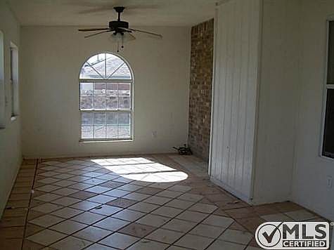3rd image of 7140 Tierra Taos Dr
