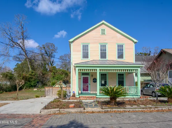 215 Queen Street, Wilmington, NC 28401