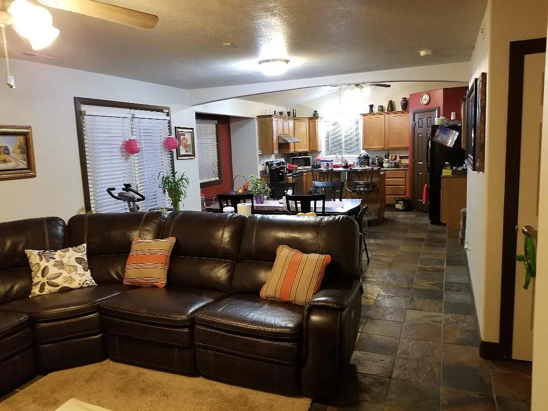 842 S Apple Grove Ln — Photo 3
