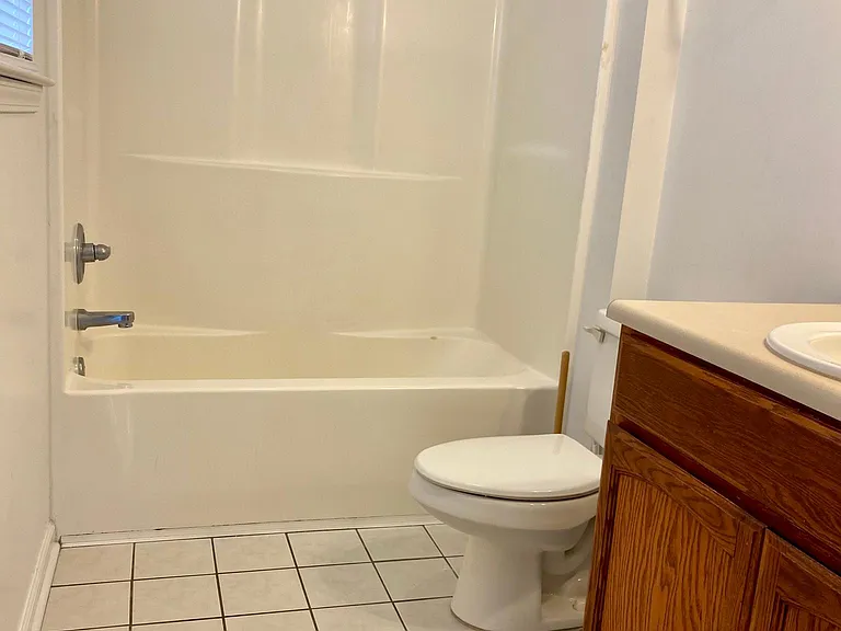 313 Lisbon Dr — Photo 11