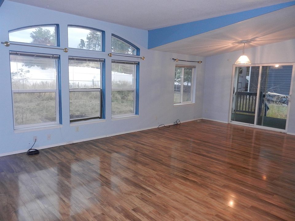 10915 S Silver Lake Rd, Medical Lake, WA 99022 Zillow