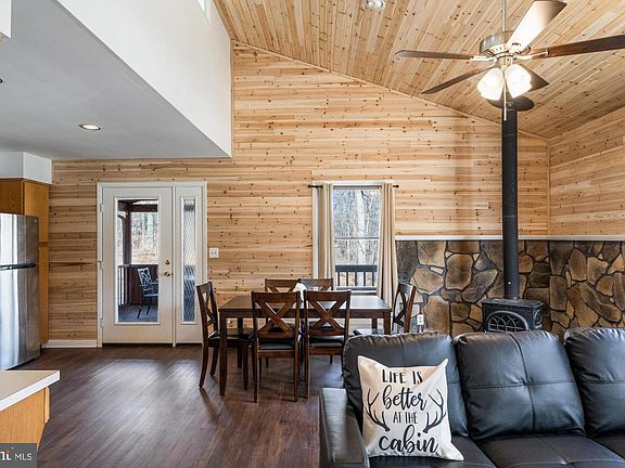 5th image of 85 Bluebird Ln
