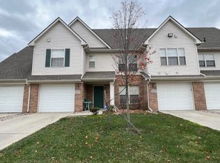 42878 Patty Ln, Belleville, MI 48111