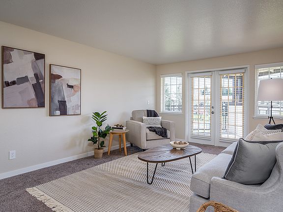 5th image of 7875 SW Vlahos Dr #508