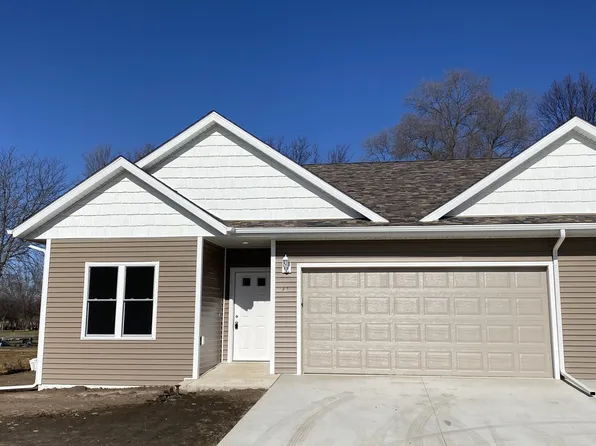 602 E Madison Ave #41, Milton, WI 53563