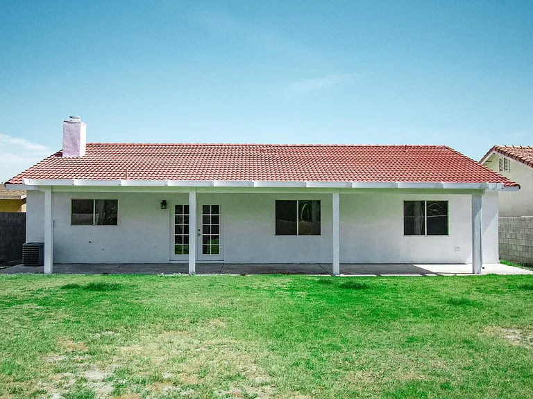 33909 Navajo Trl — Photo 12