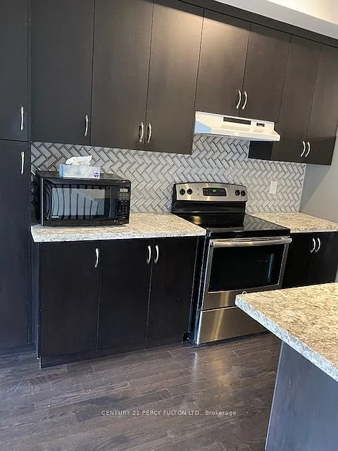 4 bed, $3,700 — Photo 2