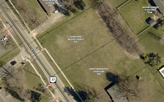 2nd image of 450 S Main St