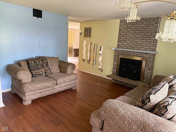 4th image of 3722 Celtic Dr