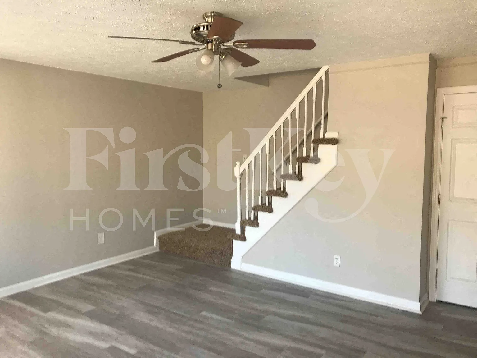 5 bed, 3.0 bath, 2188 sqft, $2,310 — Photo 2