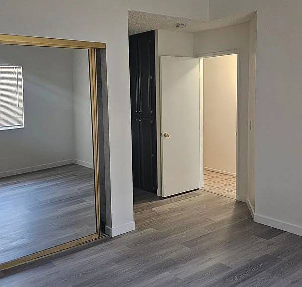 385 Portsmouth Ave — Photo 21