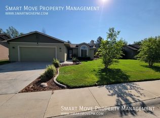 108 S Crest Wood Dr, Meridian, ID 83642