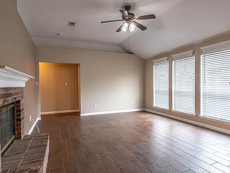 816 W Colony Dr — Photo 10