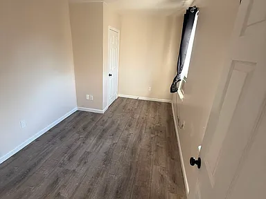 18 Van Houten St #4 — photo 3 of 7