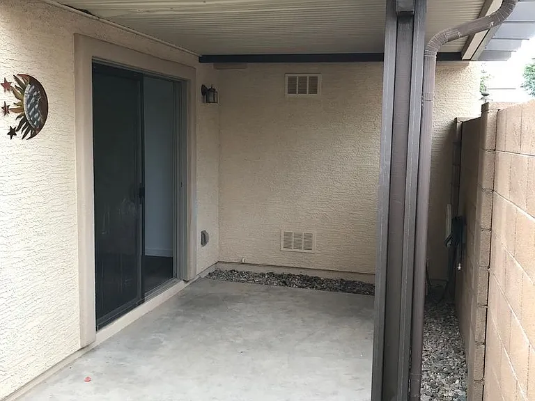 2548 E Megan St — Photo 11