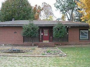 1347 W Sunset Ave, Springdale, AR 72764