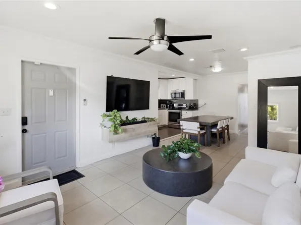 1234 NW 7th Avenue, Fort Lauderdale, FL 33311