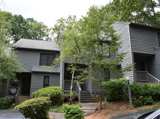 9745 Groundhog Dr N, Richmond, VA 23235
