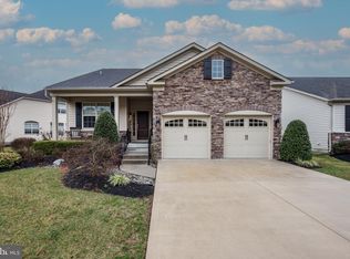 20 Genova Dr, West Berlin, NJ 08091