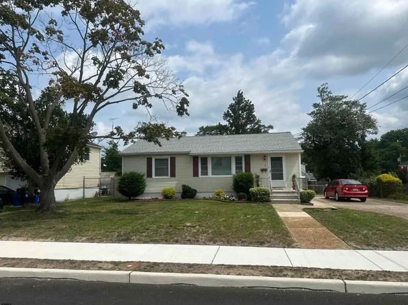 14 E Ridgewood Ave, Pleasantville, NJ 08232
