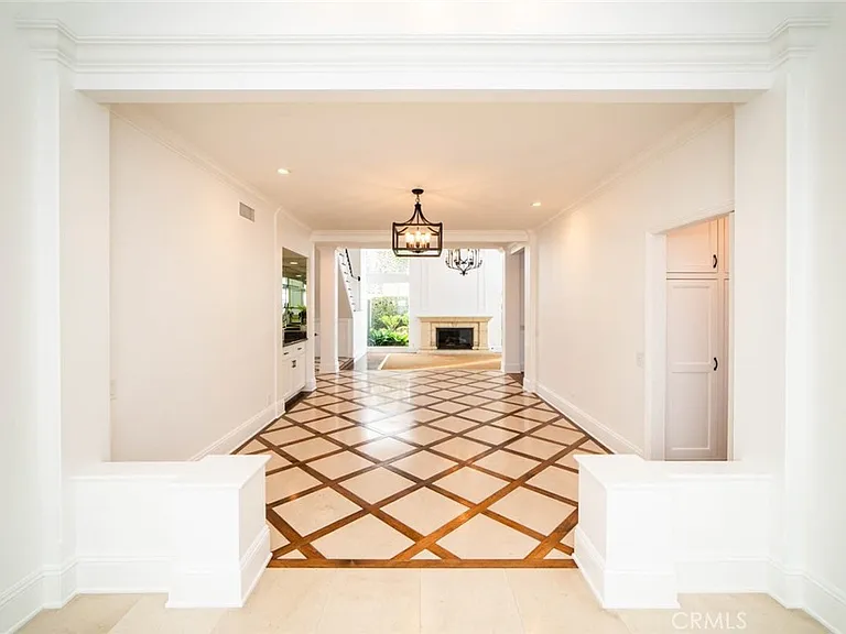 16832 Coral Cay Ln — Photo 44