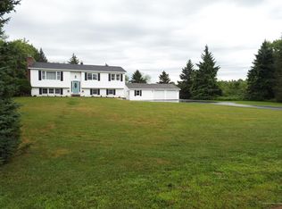 114 Mayo Rd, Hampden, ME 04444