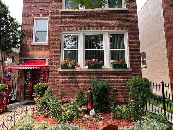 2nd image of 1336 N Central Ave
