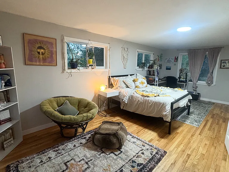 2703 S Cherokee St — Photo 15