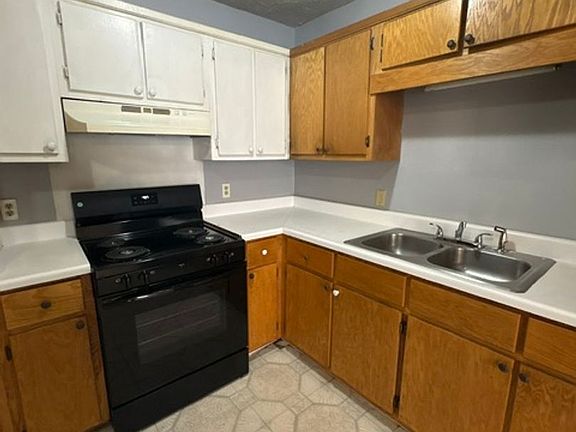 5th image of 295 Homer Rd APT 3