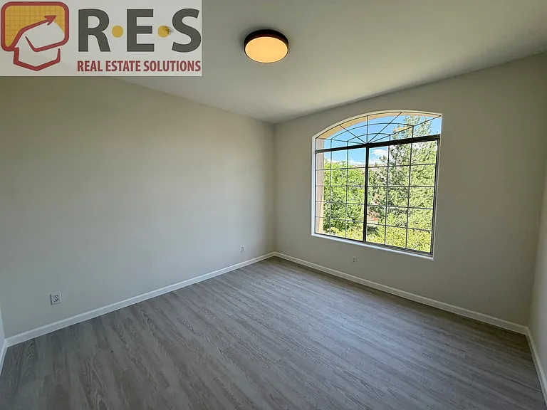 1631 W Canal Cir #832 — Photo 6