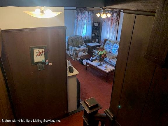 5th image of 101-25 223rd St