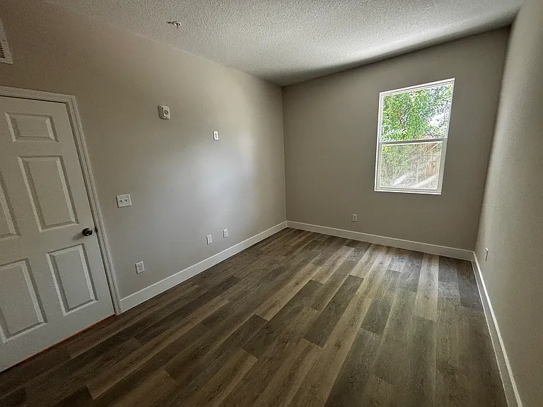 4424 S Texas Ave #111 — Photo 3