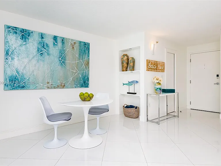 6917 Collins Ave #720 — Photo 23