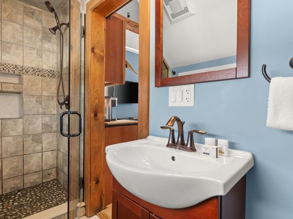 4706 Waterbury-Stowe Road #1&2, Waterbury, VT 05671