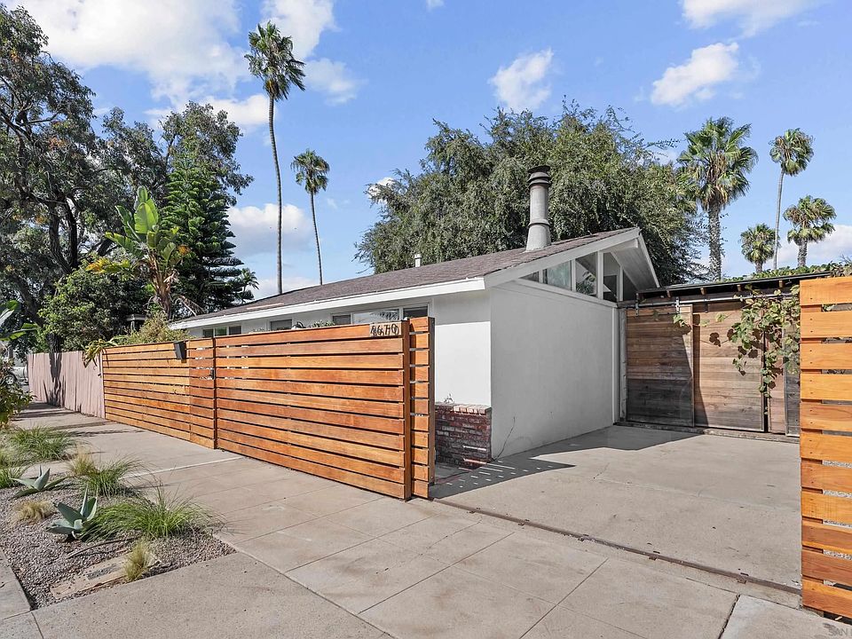 1st image of 4670 Larkspur St
