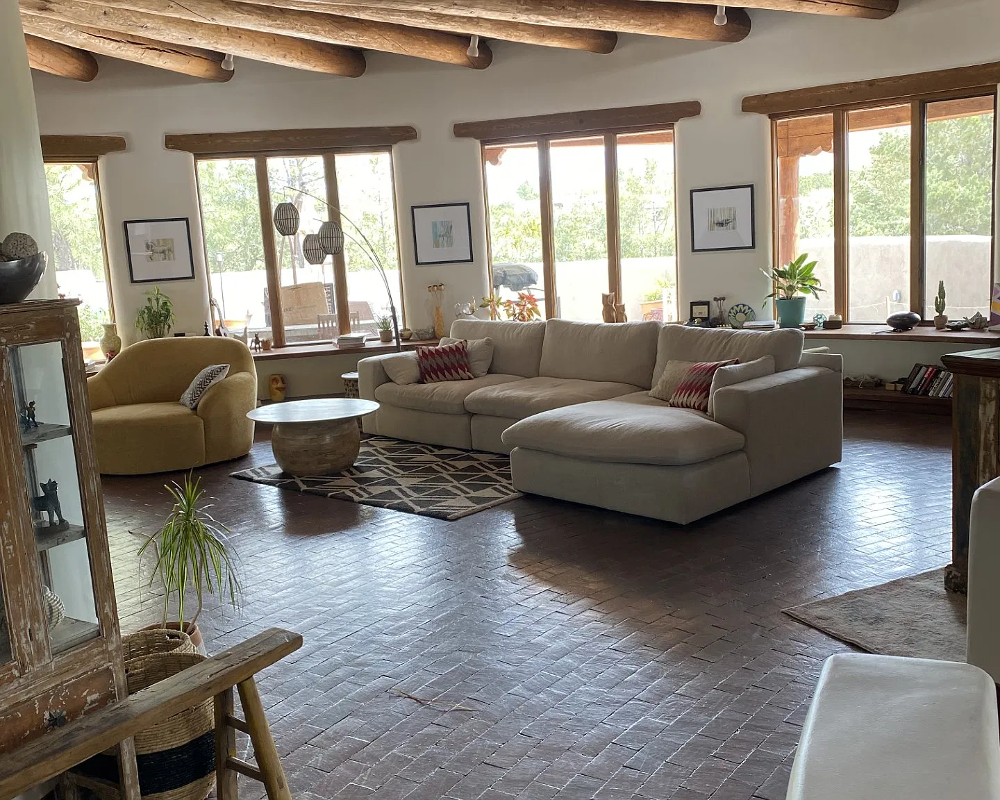 3 bed, 3.5 bath, 4100 sqft, $7,500 — Photo 4