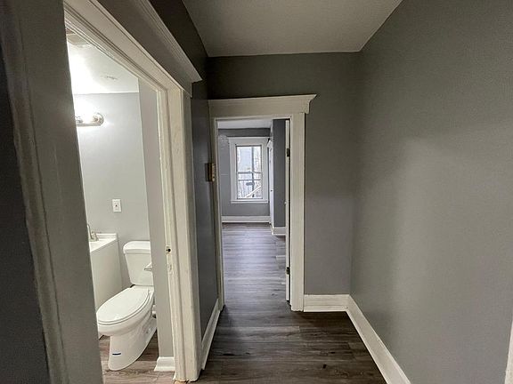 4th image of 442 Bergen Ave #27E