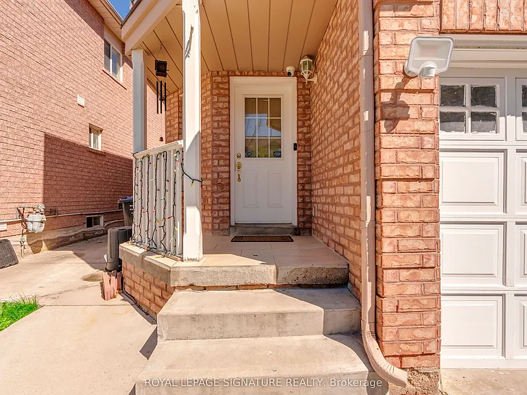 54 Wilmont Ct — Photo 4