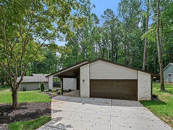 3rd image of 1215 Wade Green Cir NW