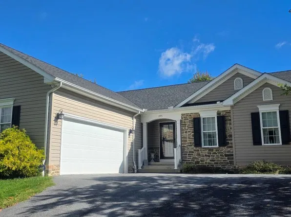 295 Maring Dr, Westminster, MD 21158