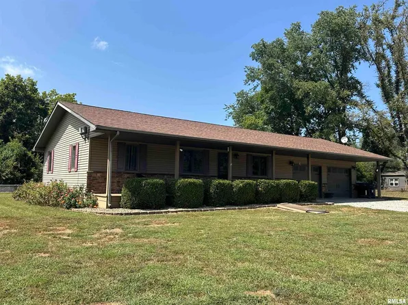 604 Shoal Creek Rd, Murphysboro, IL 62966