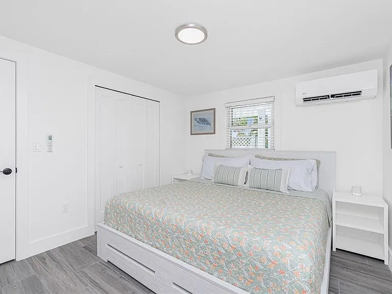 1265 Holiday Dr — Photo 81