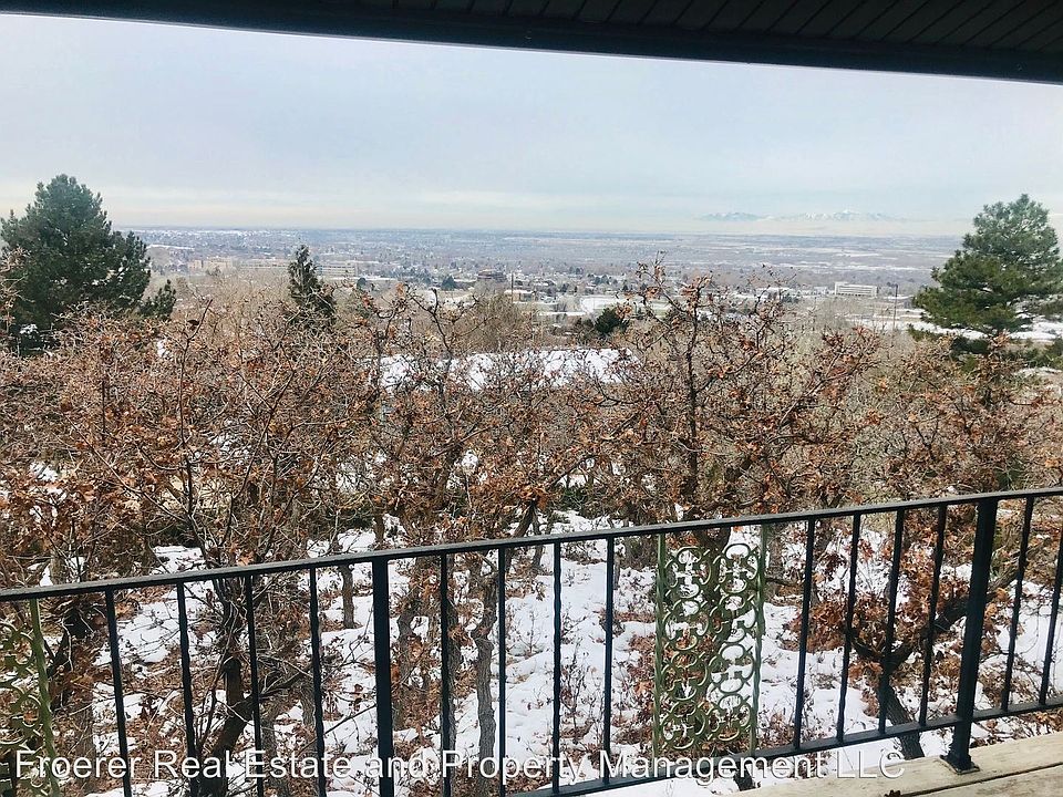 2nd image of 4120 Bona Villa Dr