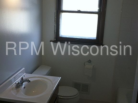 3rd image of 7814 W Grantosa Dr