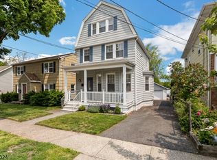21 Cedar St, Bloomfield, NJ 07003