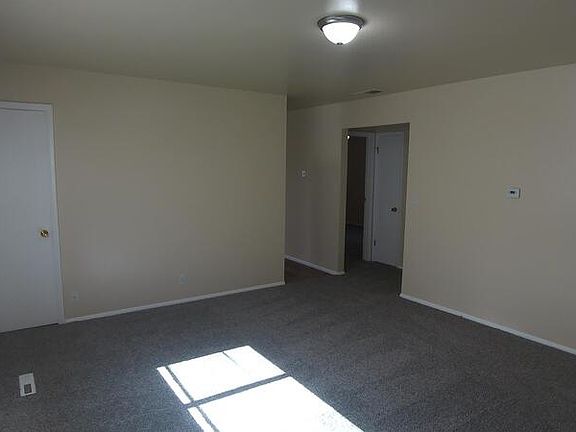 4th image of 1113 Alford St APT 3