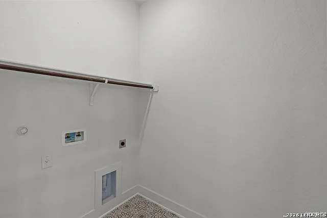 413 Hinsdale Run — Photo 26