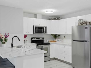 16969 N 24th St SW #5205, Calgary, AB T2Y0H9